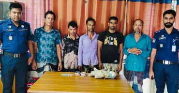 মাধবপুরে পুলিশের বিশেষ অভিযানে আটক পাঁচ জুয়াড়ী