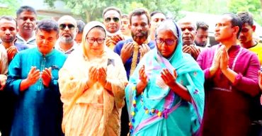 পলাশবাড়ীর ফকিরহাট শহীদ স্মৃতি ডিগ্রী কলেজ মাঠে বঙ্গবন্ধুর ম্যুরাল উদ্বোধন