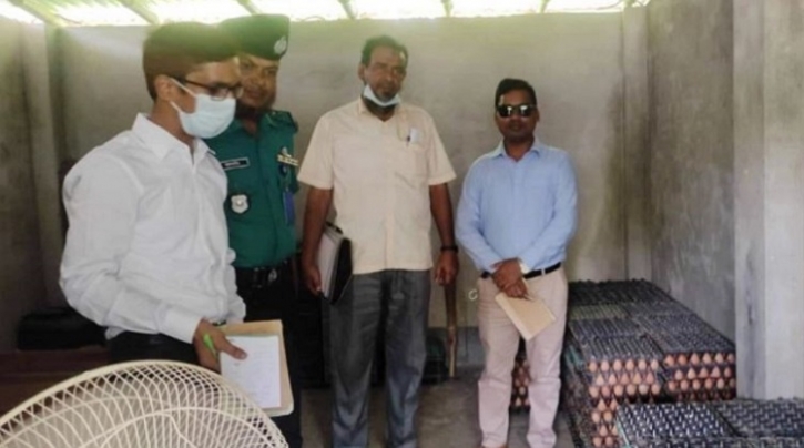 বেশি দামে ডিম বিক্রি, দুই ব্যবসায়ীর জরিমানা