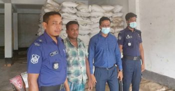 বগুড়ায় সারের বাজারে অভিযান, জরিমানা