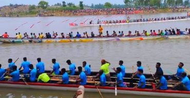গোবিন্দগঞ্জে নৌকা বাইচ প্রতিযোগিতার শুভ উদ্বোধন 