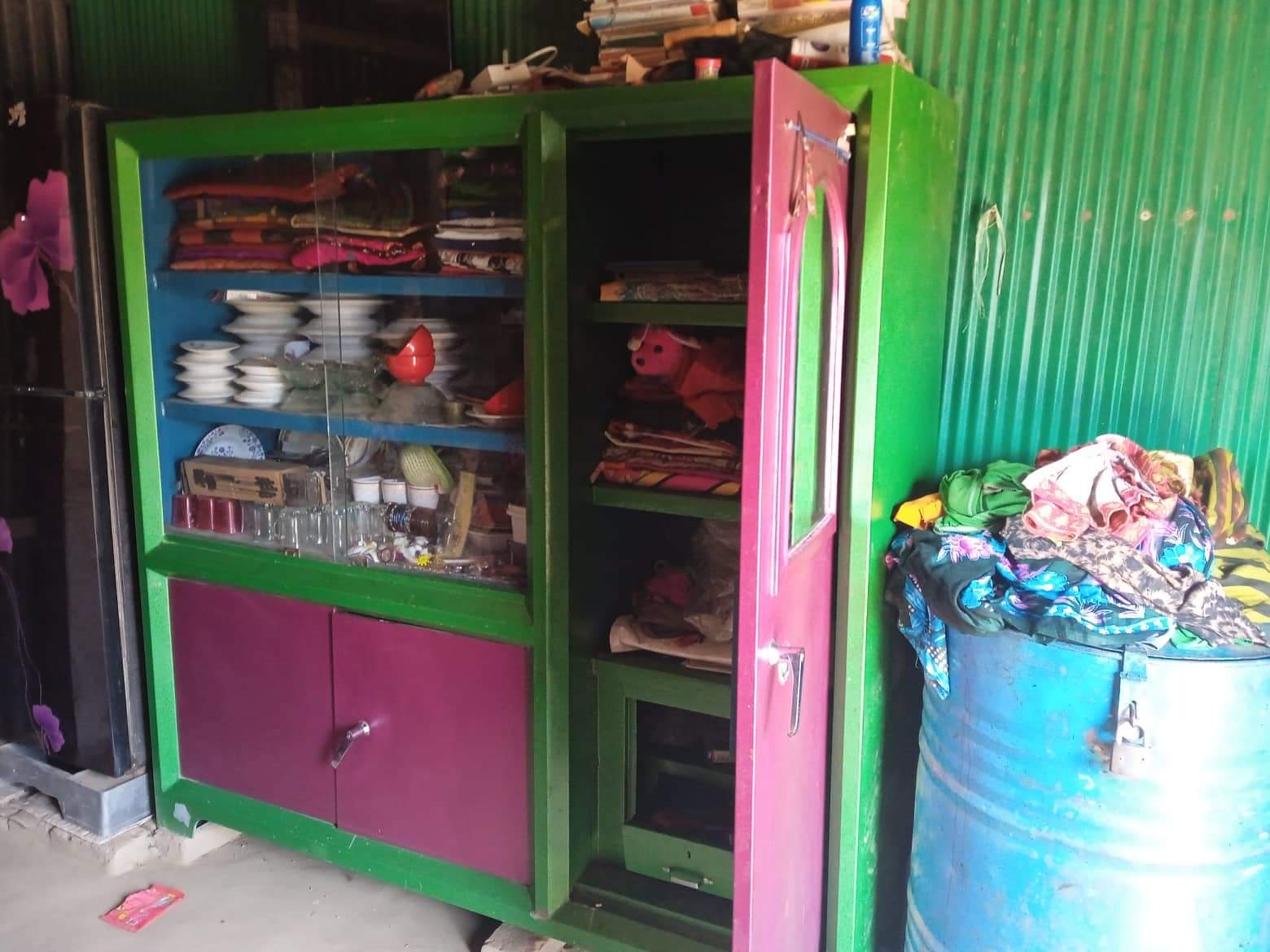 মাধবপুরে গরু ব্যবসায়ীর বাড়িতে ডাকাতি