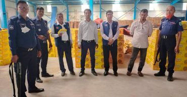 গোবিন্দগঞ্জে বিএসটিআইয়ের অভিযানে অবৈধ মশার কয়েল কারখানা ও ফিলিং স্টেশনে জরিমানা