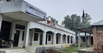 সাদুল্লাপুরে কুঞ্জমহিপুর বিদ্যালয়ে পাস করেনি পরীক্ষার্থী