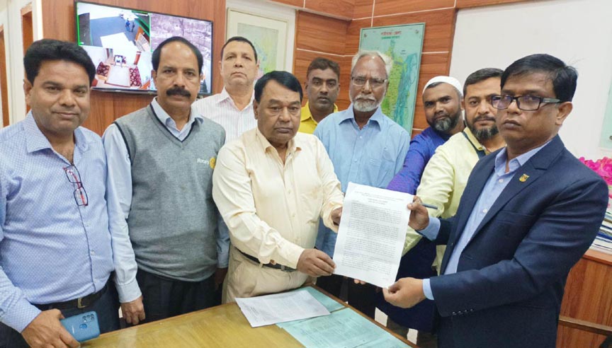 ইটভাটা নিয়ন্ত্রণ আইন সংশোধন সহ বিভিন্ন দাবীতে গাইবান্ধায় প্রধানমন্ত্রী বরাবরে স্মারকলিপি প্রদান