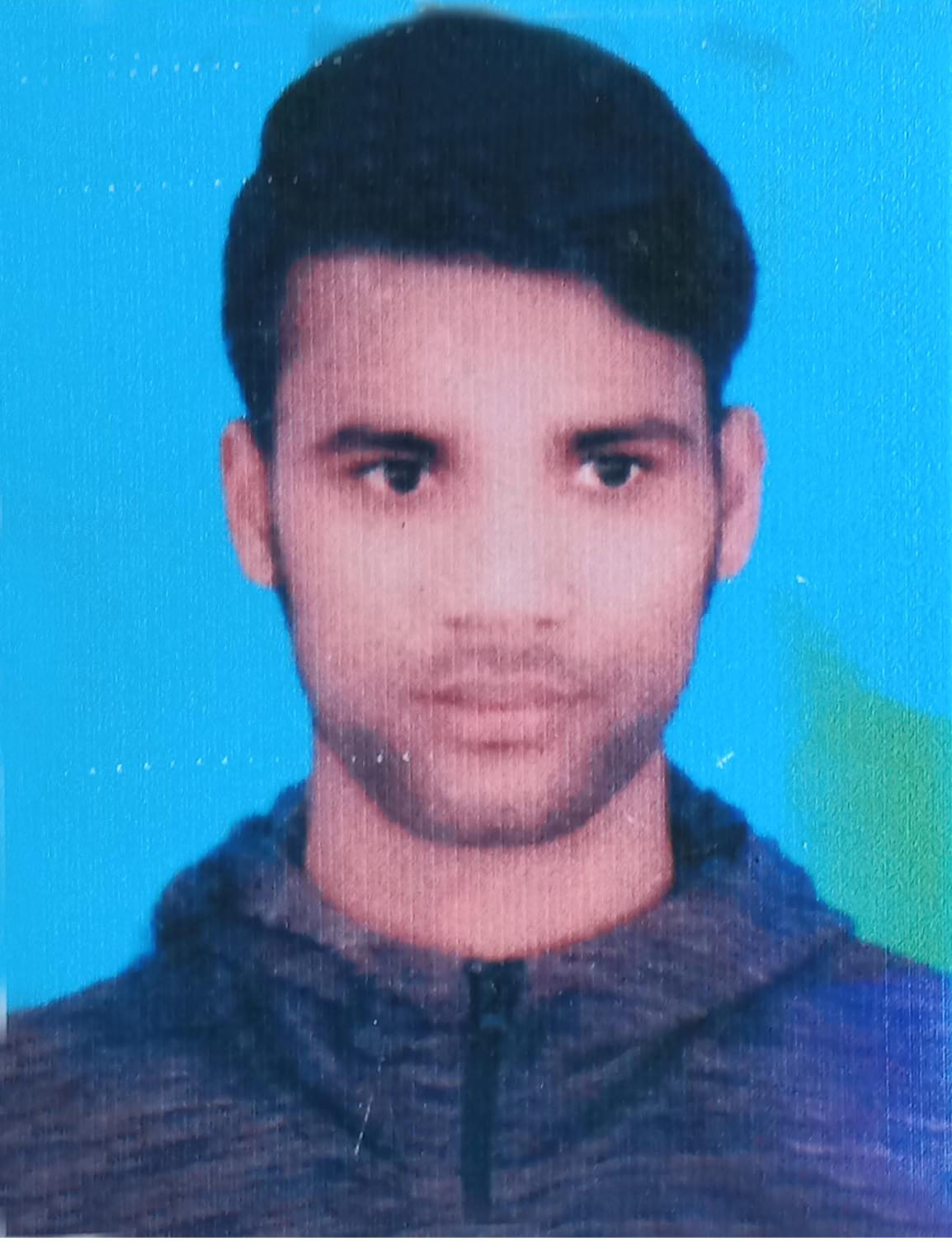 মানুষ মানুষের জন্য মুন্না চোখের দৃষ্টি ফিরে পেতে চায়