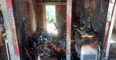 লাখাইয়ে কালাউক বাজারে দোকান ঘর আগুনে পুড়ে ছাই