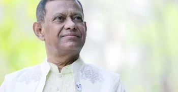 বিচারপতি মানিকের উপর হামলা