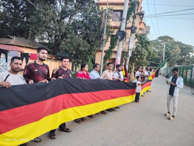 হবিগঞ্জে জার্মান ফুটবল ফ্যান ক্লাবের পতাকা শোভা যাত্রা