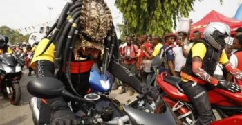 কার্নিভালে বাইক ষ্টান্ট দেখতে গিয়ে প্রাণ গেল ১৪ জনের