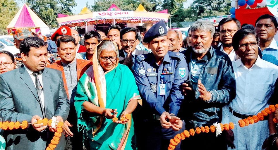 গাইবান্ধায় দু’দিনব্যাপী তথ্যমেলার উদ্বোধন