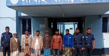 লাখাইয়ে পুলিশের যৌথ অভিযানে গ্রেপ্তার ৫