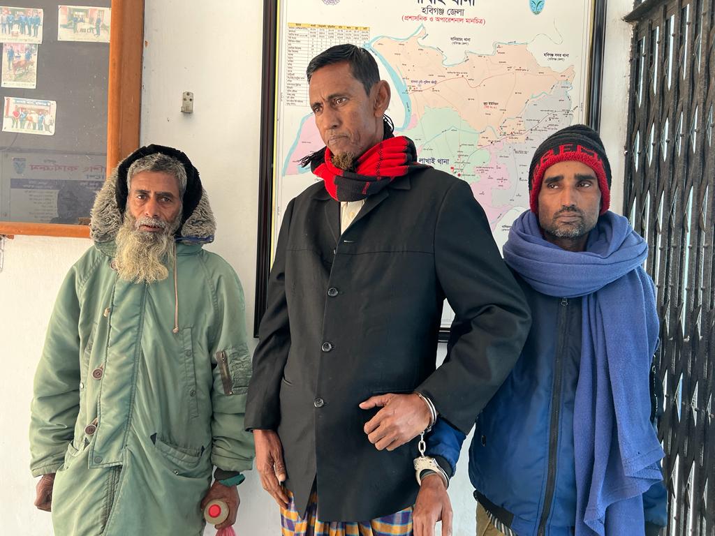 লাখাইয়ে পলাতক আসামীসহ গ্রেপ্তার ৩