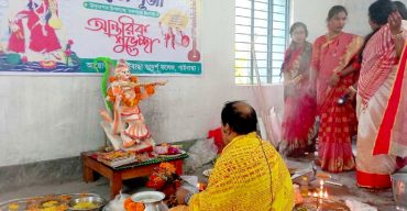 গাইবান্ধায় সরস্বতী পূজা উৎযাপন