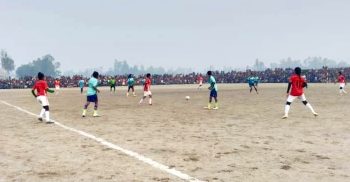 পলাশবাড়ীতে তৃতীয় আসনের ১ম প্রমিলা প্রীতি ফুটবল খেলা অনুষ্ঠিত