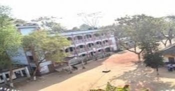 পঞ্চখন্ড হরগোবিন্দ সরকারি উচ্চ বিদ্যালয়ের ভবন ভেঙে ফেলার প্রতিবাদ