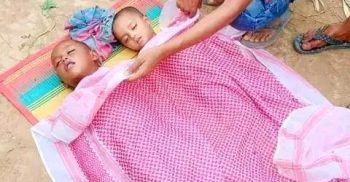 বাহুবলে খেলতে গিয়ে পানিতে ডুবে ভাই-বোনের মৃত্যু