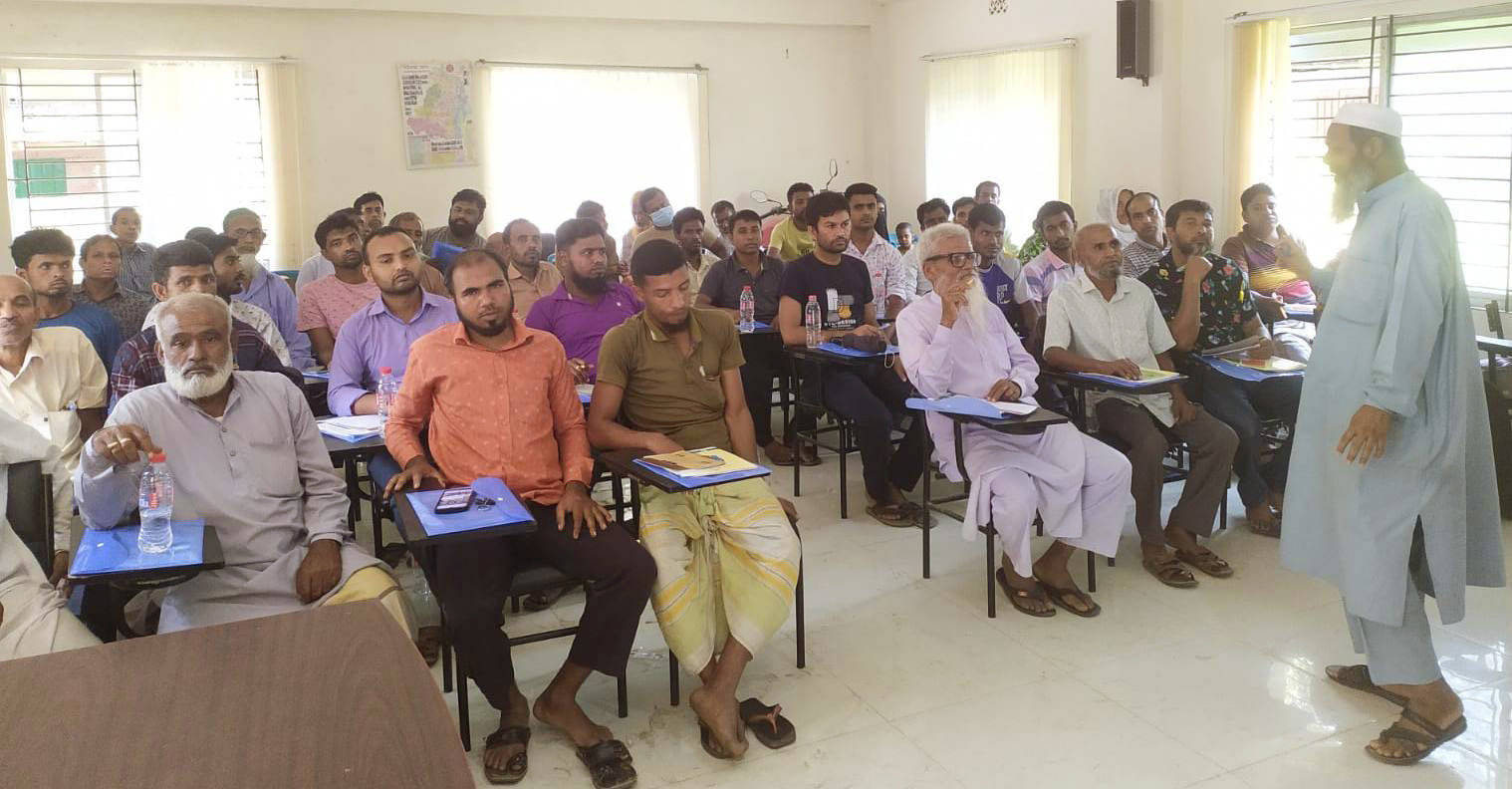 গোবিন্দগঞ্জে ফসল উন্নয়নে কৃষকদের প্রশিক্ষণ