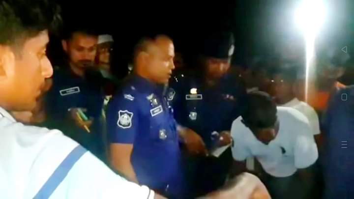 গাইবান্ধায় স্ত্রীকে শ্বাসরোধে হত্যার পর থানায় স্বামীর আত্মসমর্পণ