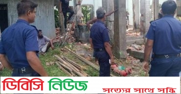লাখাইয়ে সন্ত্রাসী কর্মকাণ্ড চালিয়ে ভেঙ্গে দিয়েছে মক্তব