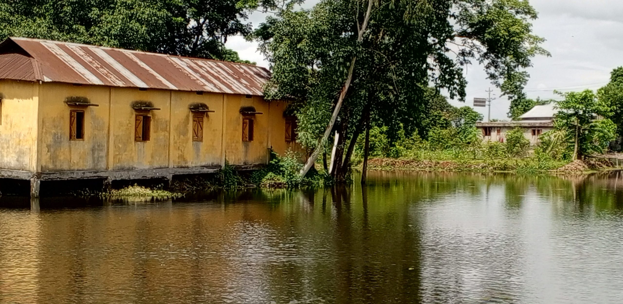 সংবাদ প্রকাশের পর, লাখাইয়ে পানি নিষ্কাশন নিরসনের জন্য সমাধানের আশ্বাস