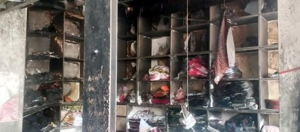 গাইবান্ধায় অগ্নিকাণ্ডে ১০ লক্ষাধিক টাকার ক্ষতি