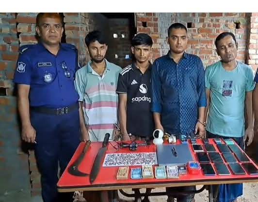 গাইবান্ধায় সেনা অভিযানে হ্যাকার চক্রের মূল হোতা পলাশসহ ৪ জন গ্রেফতার
