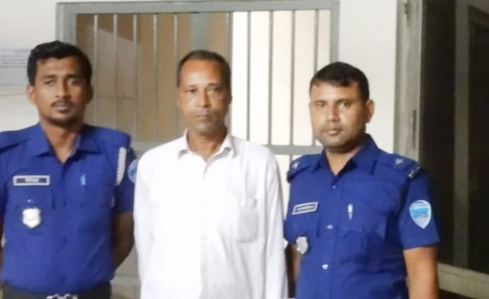 হাতিয়ায় বিশ বছরের সাজা এড়াতে তেইশ বছর পলাতক, অবশেষে গ্রেফতার