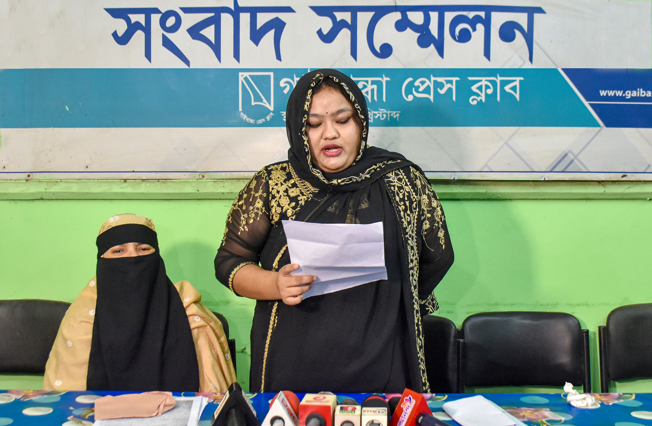 সংবাদ সম্মেলনে অভিযোগ, হত্যা হামলার আসামিরা প্রকাশ্যে ঘুরে বেড়াচ্ছে, হুমকির মুখে বাদী