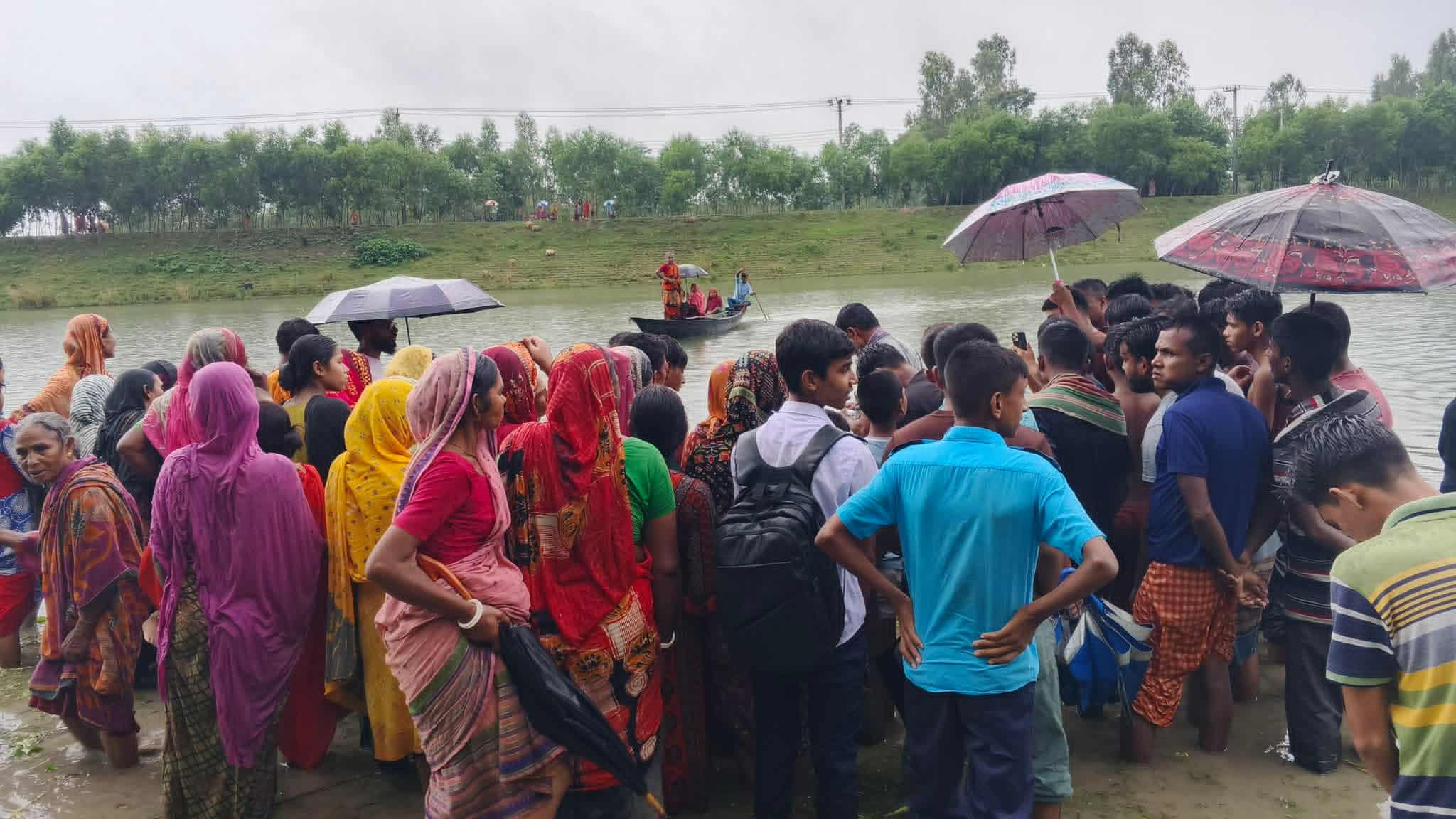 গাইবান্ধায় সড়ক দুর্ঘটনায় শ্রমিক নিহত